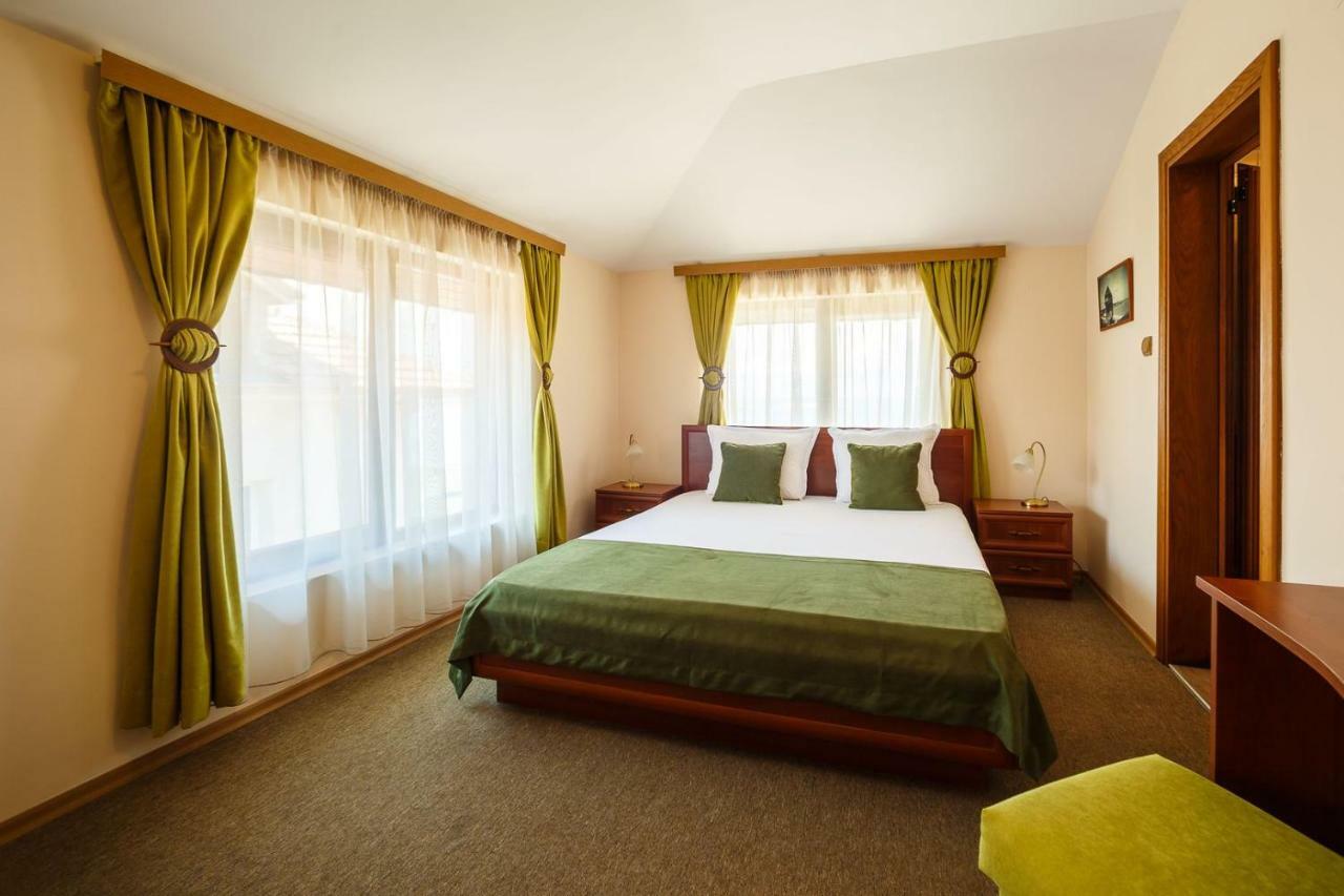 Hotel Albatros Old Town ソゾポル エクステリア 写真